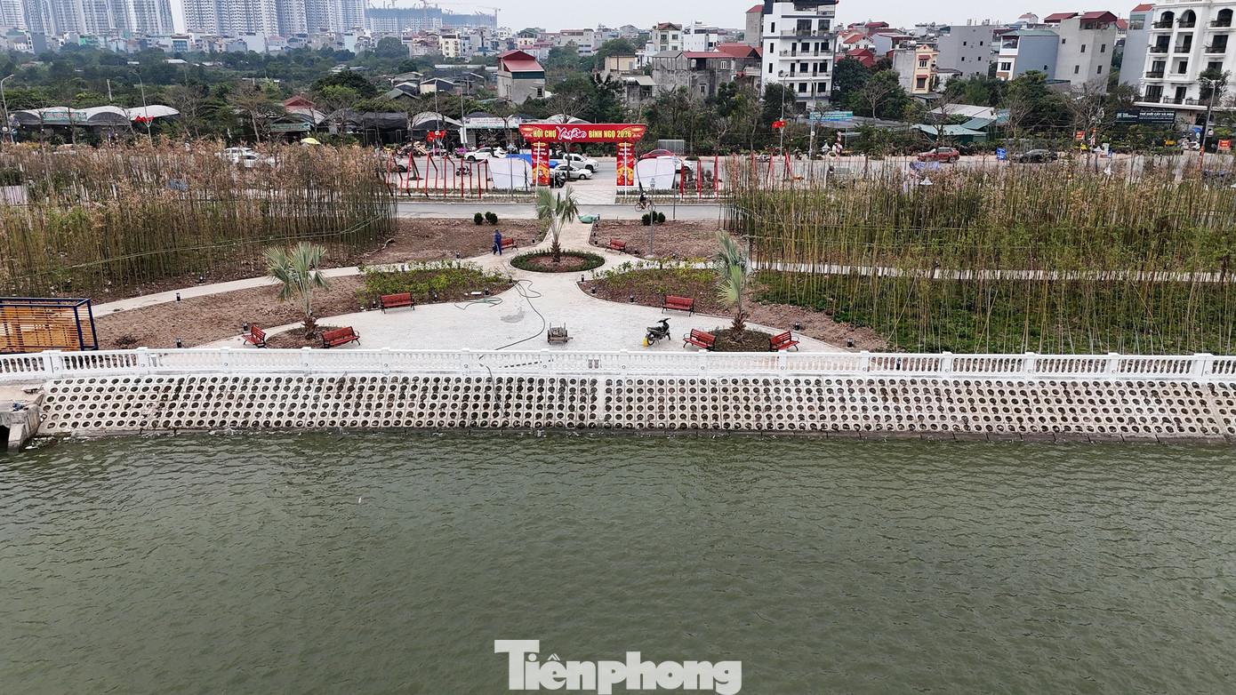 Công viên Gia Lâm - Quảng trường trung tâm